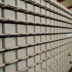 Impianto automatizzato con traslo-elevatore